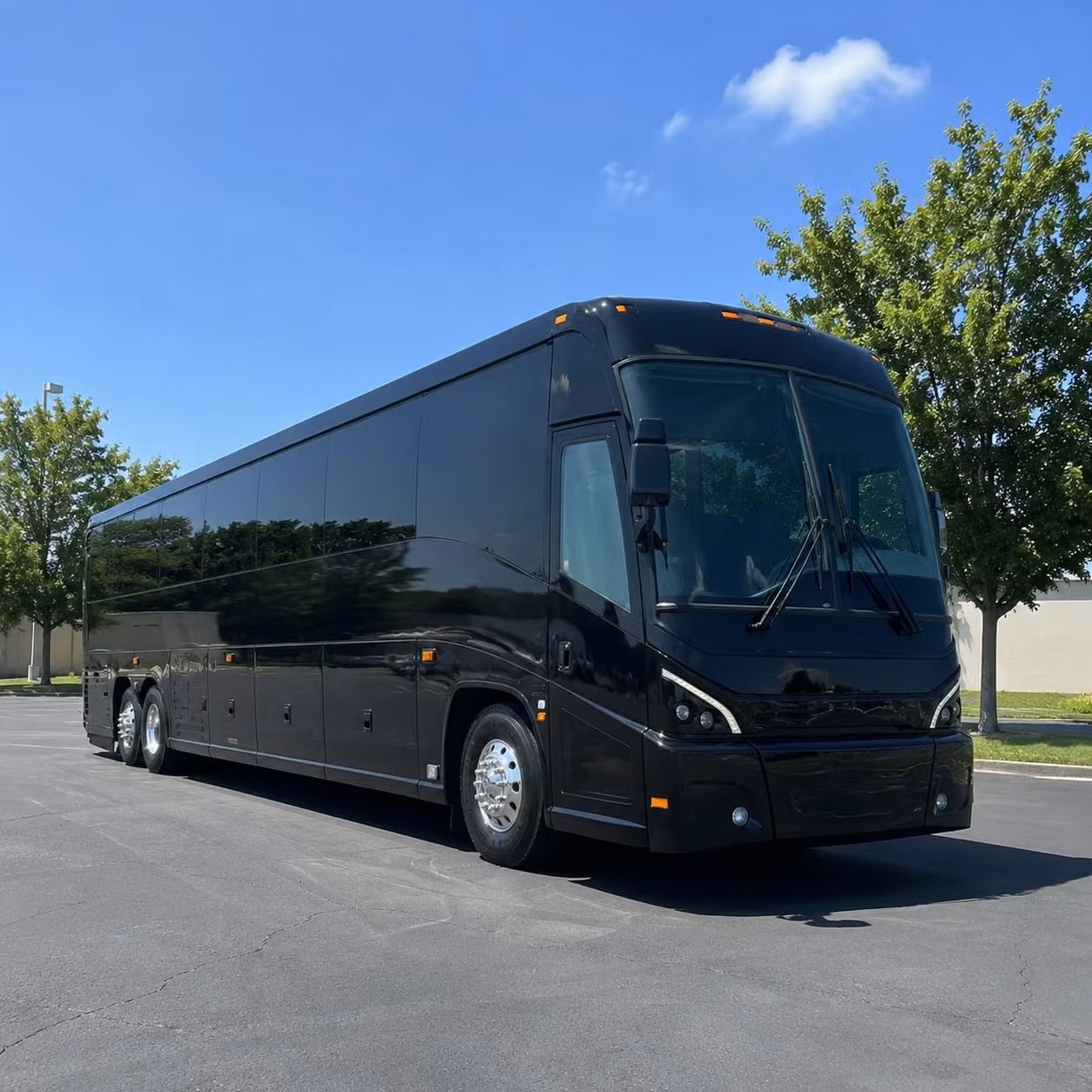 airport shuttle services for wake forest teams traveling through rdu
